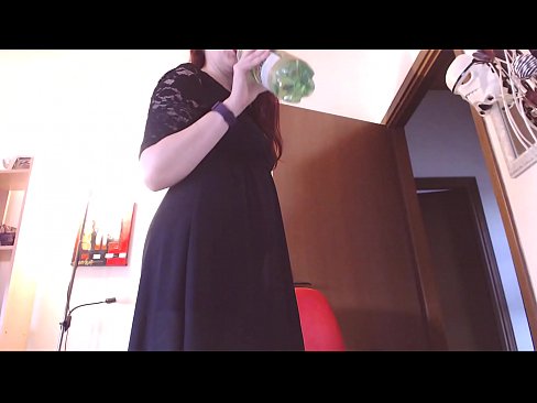 ❤️ スケベで甘美なパンティが大好きな従順な奴隷が、この動画を見てオナニーを強要される! ️❌ スーパーセックス ❌️